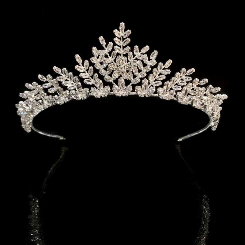 Adeline simple wedding crown Elegant and light radiating zircon crown
