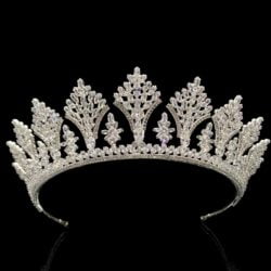 Jade perfect crown For girls looking for the most beautiful bridal crown in the world