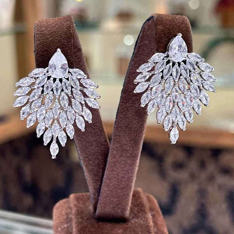 düğün küpesi kaya modeli küme zirkon taşları hakiki