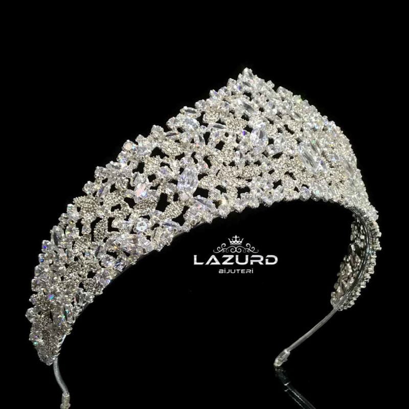 bridal hair crown crystal and zircon Nellie saide