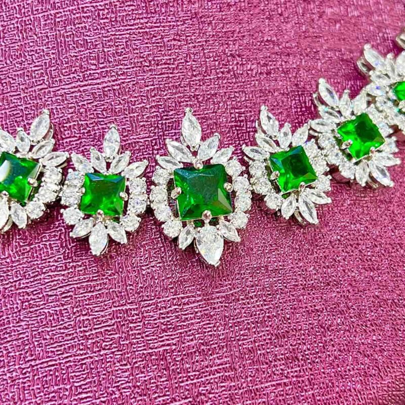 green Priyanka 2 Necklace