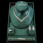 custom jewelry set Delaney  a stylish model and beautiful details