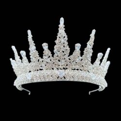 Elegant crown for marriage – Bridal tiara with sparkling stones